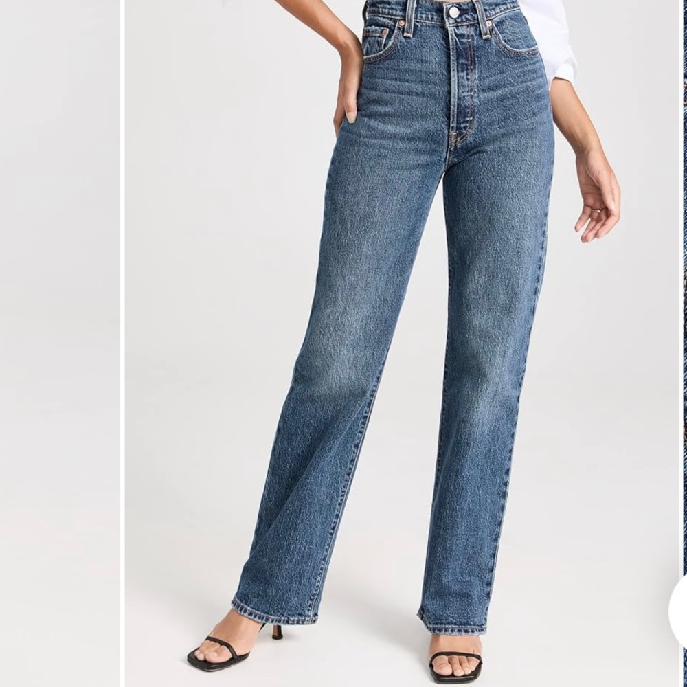 Levi’s Full Length Ribcage Jeans